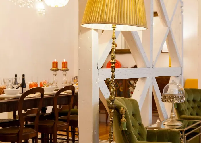 Chiado 4-bedroom Flat Apartmán *