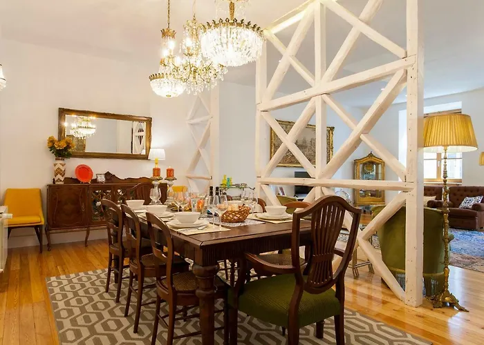 Διαμέρισμα Chiado 4-bedroom Flat Lisboa