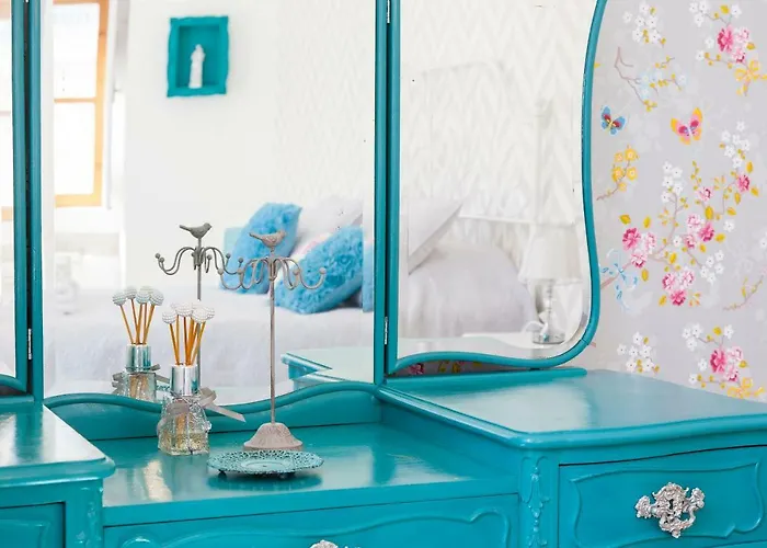 Διαμέρισμα Chiado 4-bedroom Flat